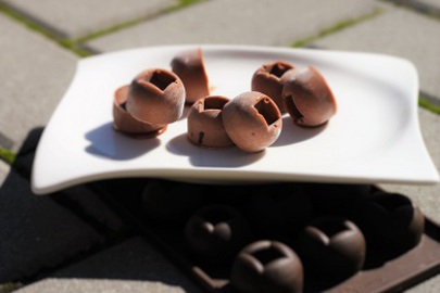 Domaci cokoladove bonbny s arasidovym maslem mini.jpg